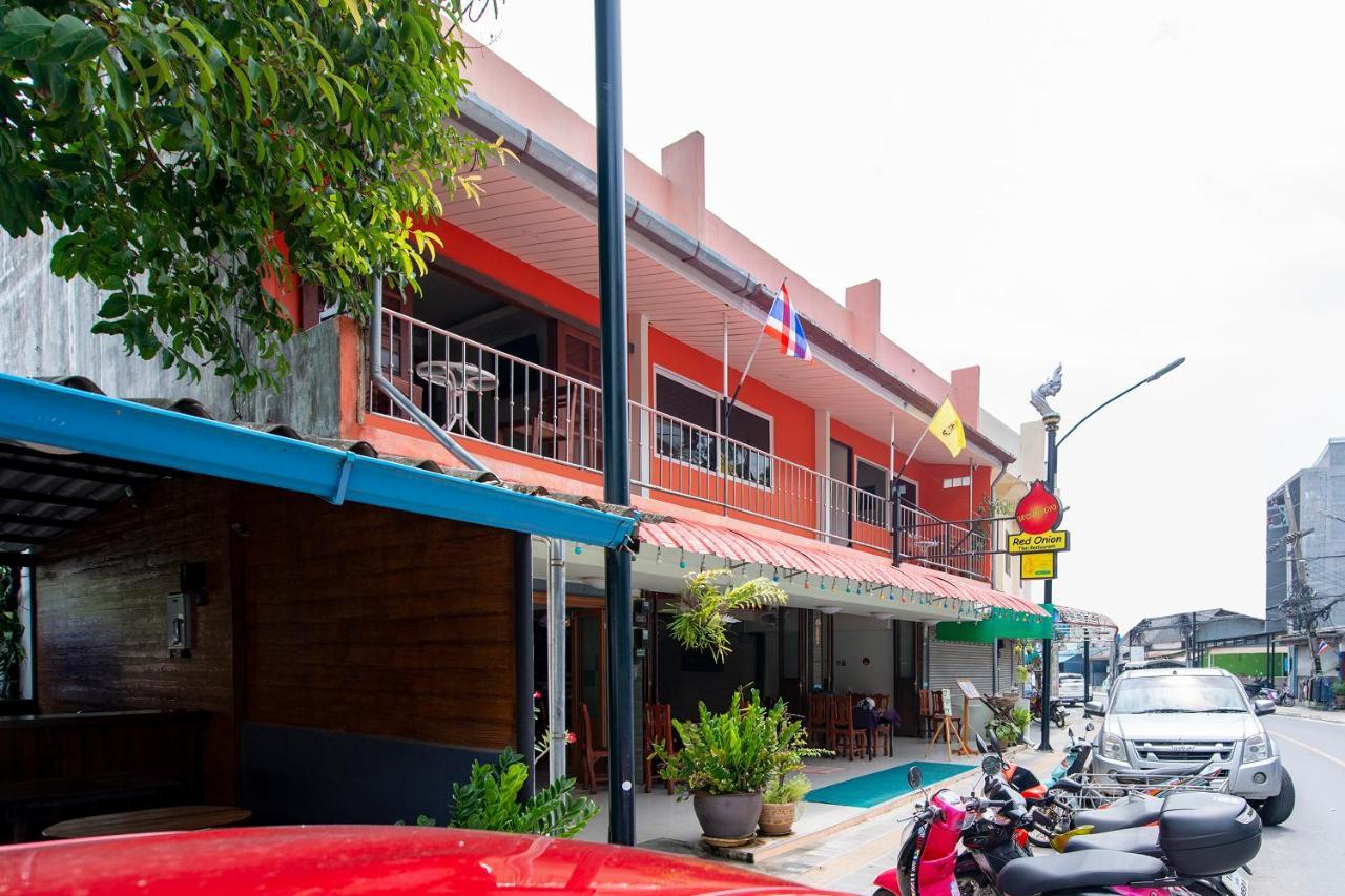 Hotel Oyo 328 Onion House Strand Kata Exterior foto